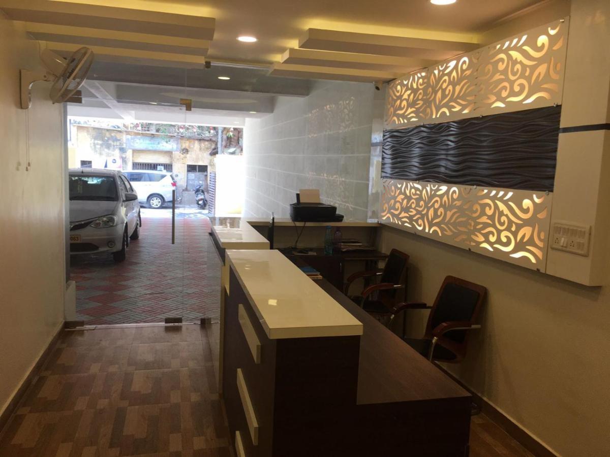 Hotel Rich Inn شيناي المظهر الخارجي الصورة